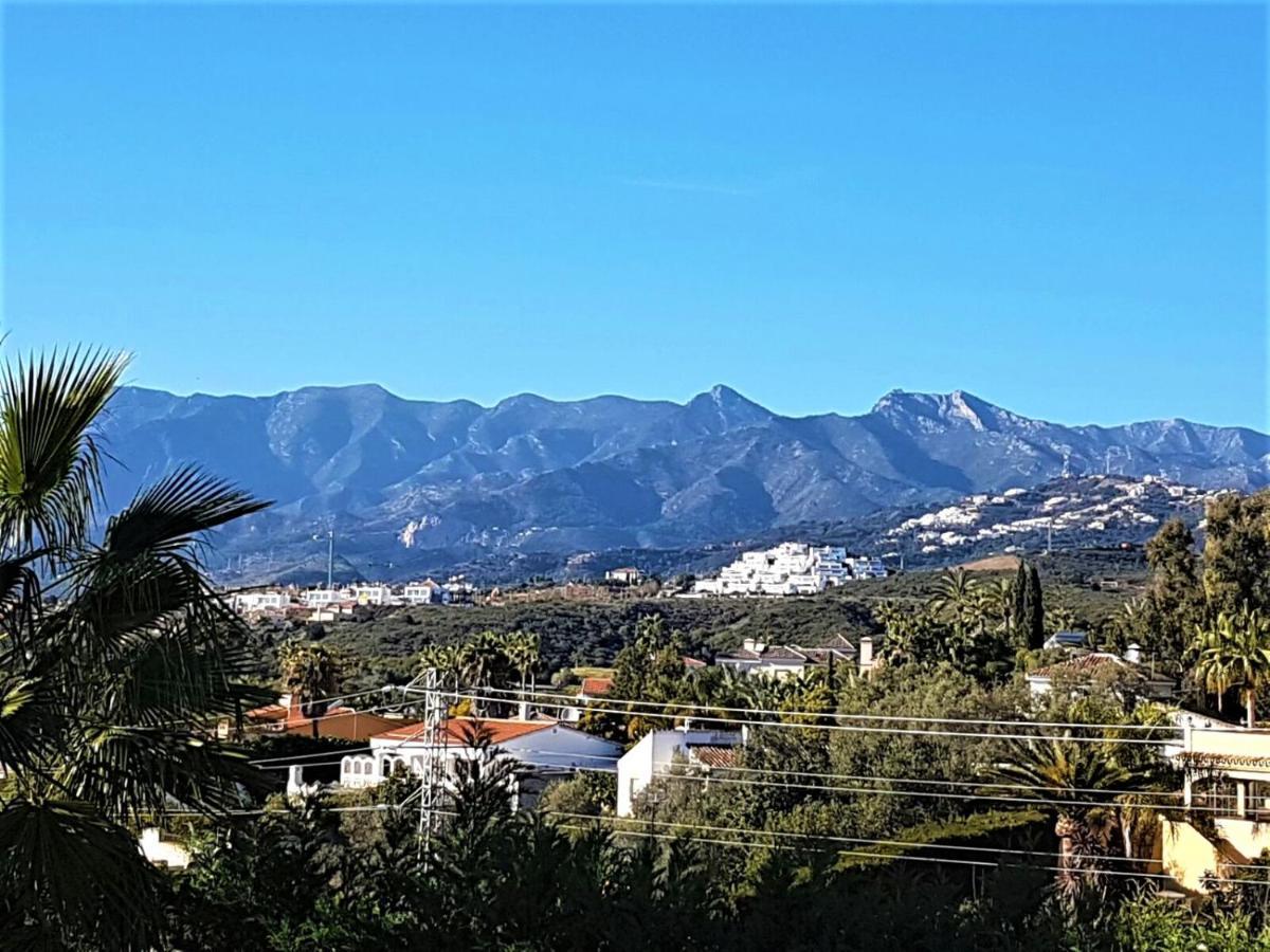 Villa Svim, Walking Distance To The Beach! Marbella Exteriör bild