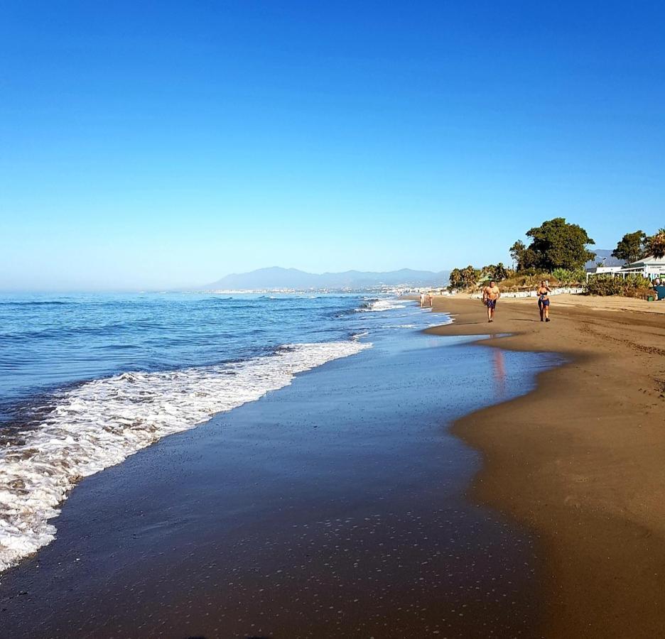 Villa Svim, Walking Distance To The Beach! Marbella Exteriör bild